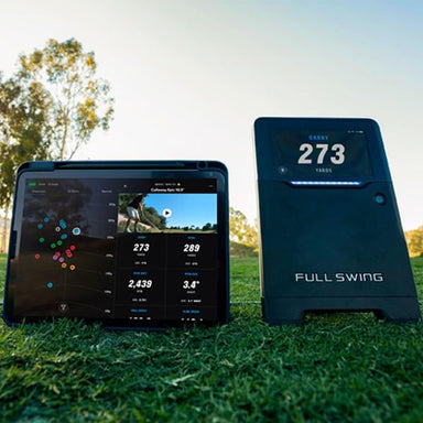 Full Swing KIT Launch Monitor With An Ipad
